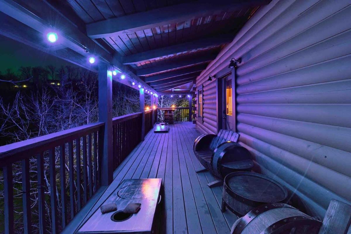 Ryes And Shine Bootlegger'S Cabin! Hot Tub* Pool* Arcade* Billiards *Ev * Pet Friendly Sevierville Esterno foto