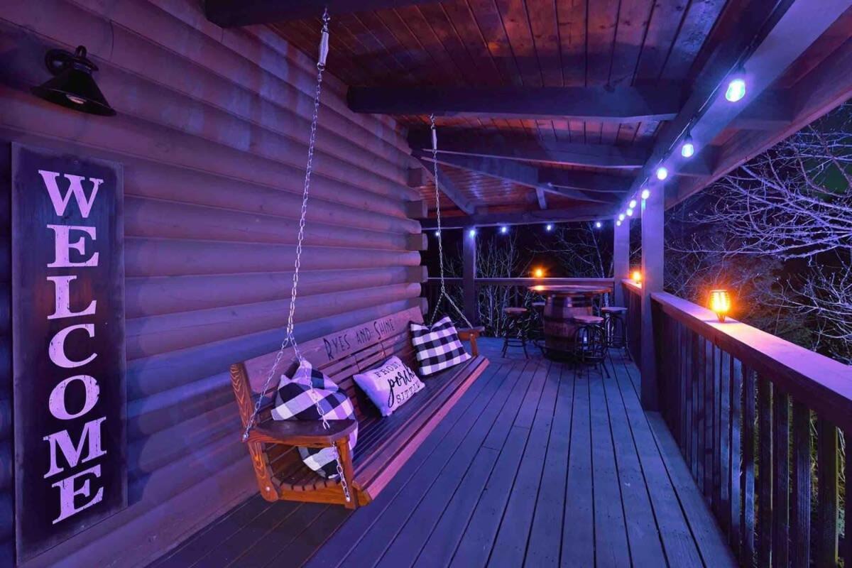 Ryes And Shine Bootlegger'S Cabin! Hot Tub* Pool* Arcade* Billiards *Ev * Pet Friendly Sevierville Esterno foto