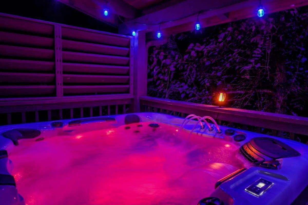 Ryes And Shine Bootlegger'S Cabin! Hot Tub* Pool* Arcade* Billiards *Ev * Pet Friendly Sevierville Esterno foto